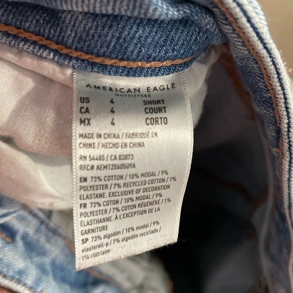 Women’s Size 4 Short American Eagle Outfitters Distressed Skinny Jeans - Picture 2 of 3